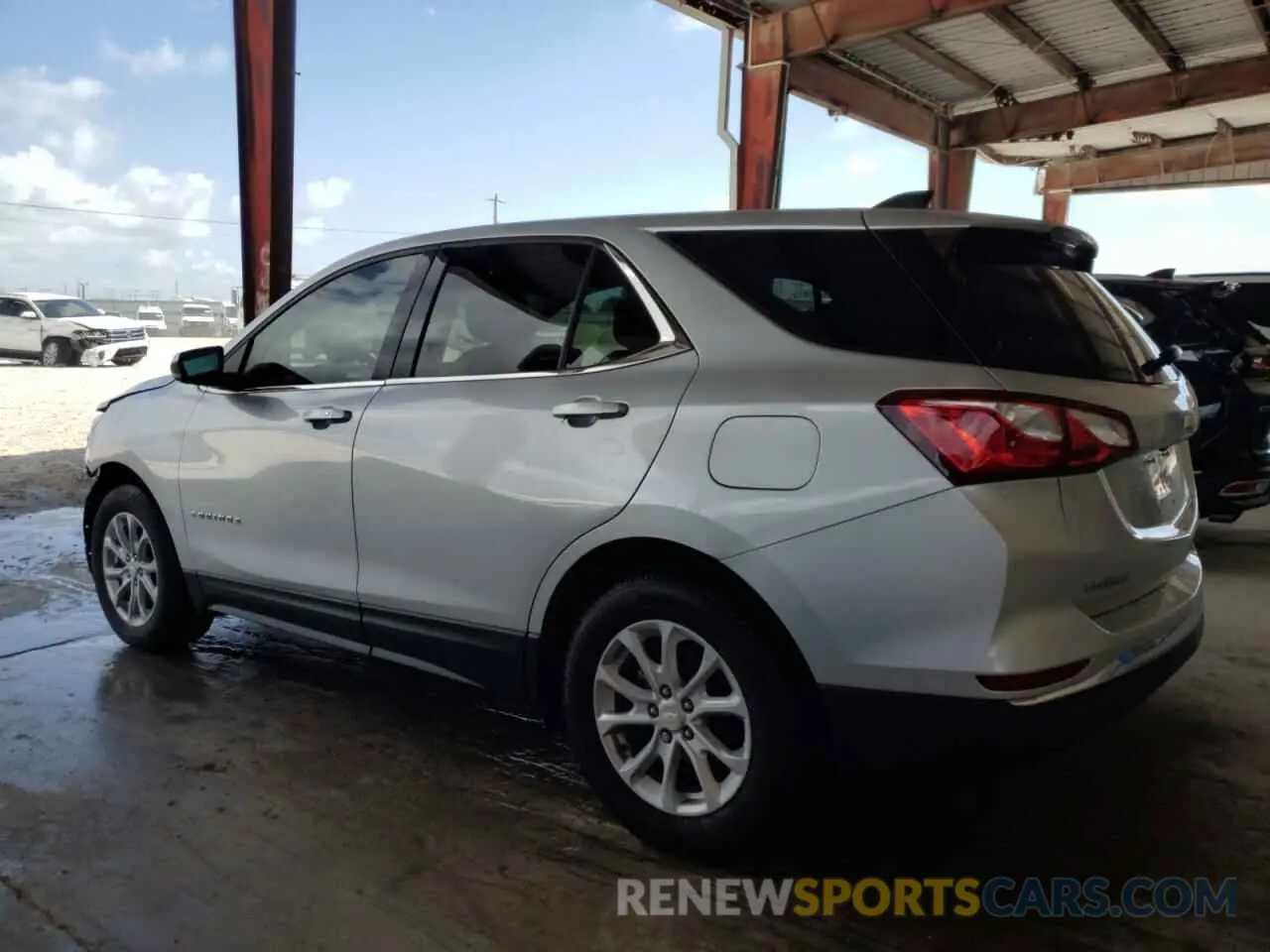 2 fotografías del automóvil dañado 3GNAXKEV7LS559937 CHEVROLET EQUINOX 2020