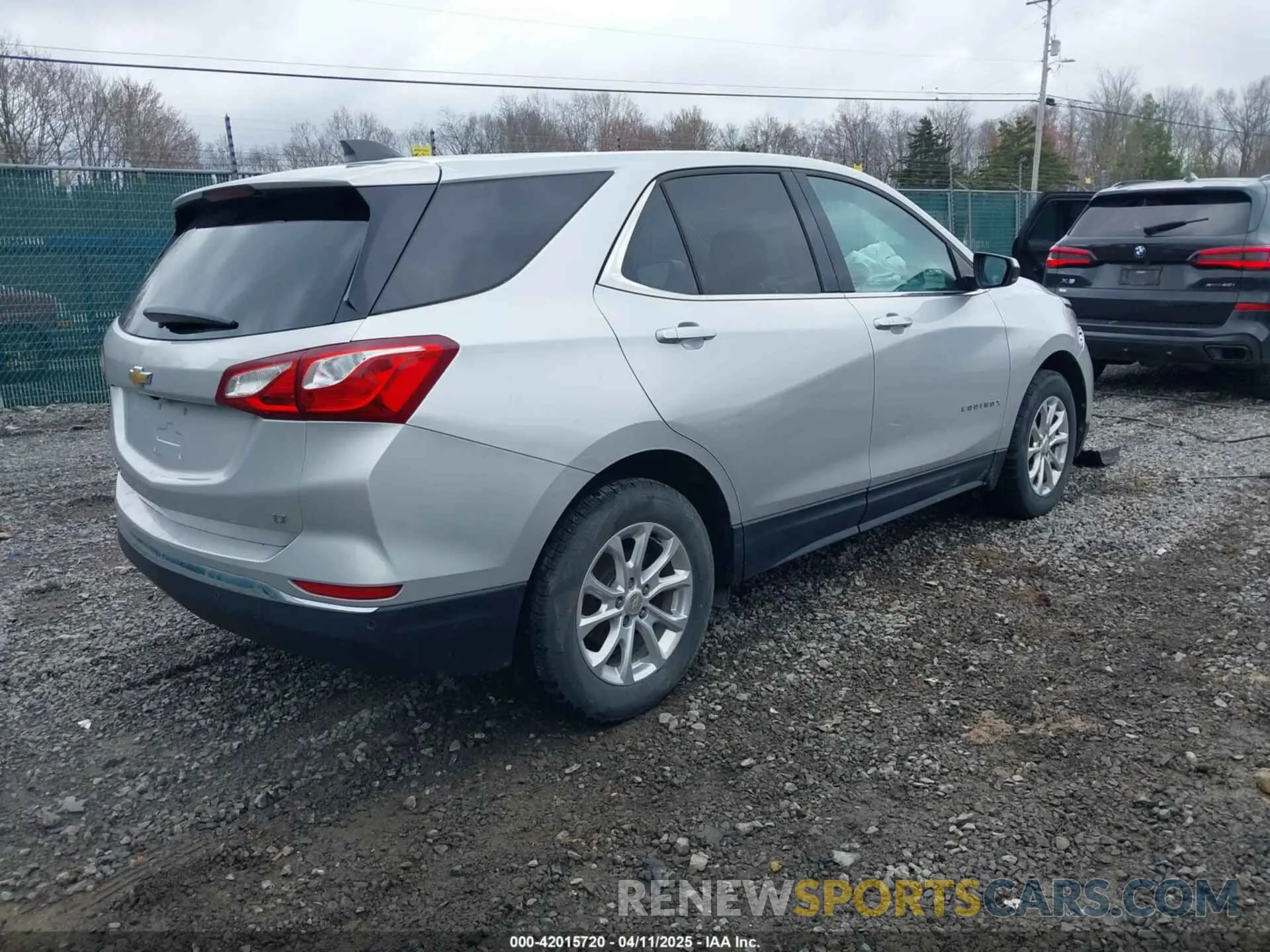 4 fotografías del automóvil dañado 3GNAXKEV7LS726104 CHEVROLET EQUINOX 2020