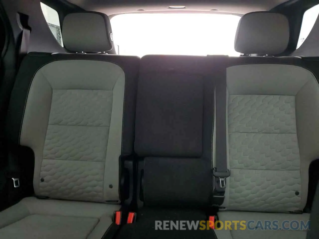 10 fotografías del automóvil dañado 3GNAXKEV8LS524405 CHEVROLET EQUINOX 2020