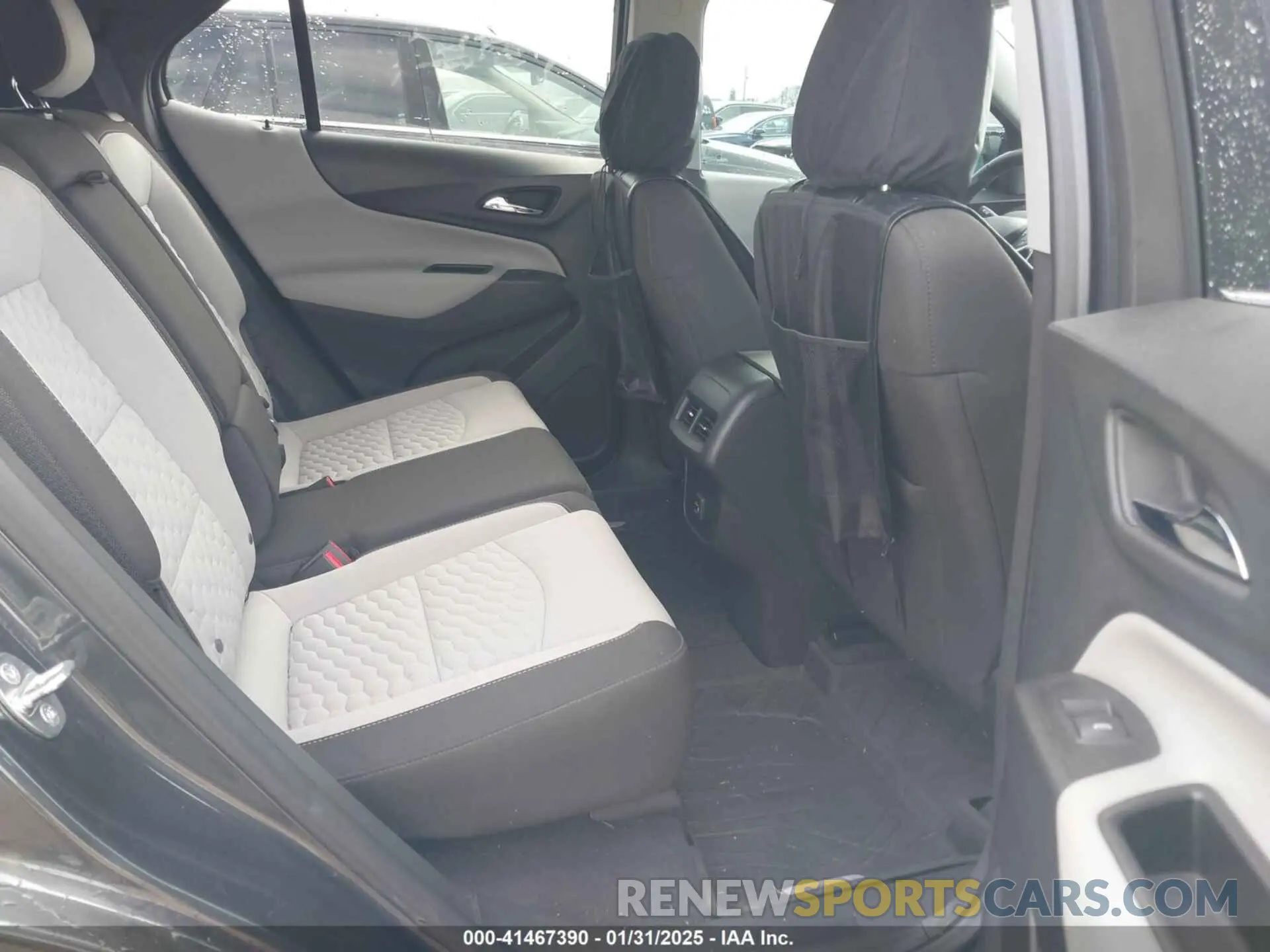8 fotografías del automóvil dañado 3GNAXKEV8LS535971 CHEVROLET EQUINOX 2020
