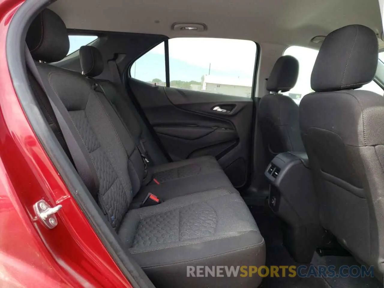 6 fotografías del automóvil dañado 3GNAXKEV8LS614265 CHEVROLET EQUINOX 2020
