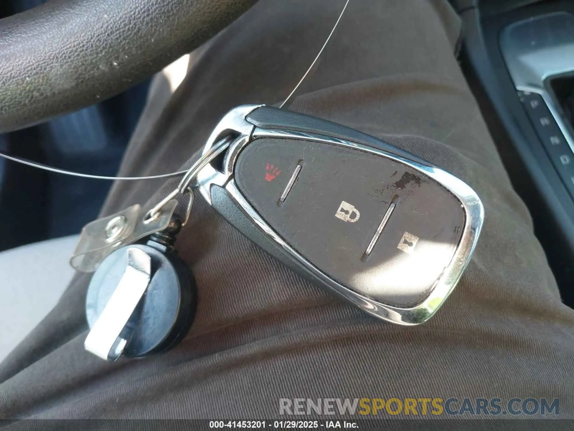 11 fotografías del automóvil dañado 3GNAXKEV8LS679097 CHEVROLET EQUINOX 2020
