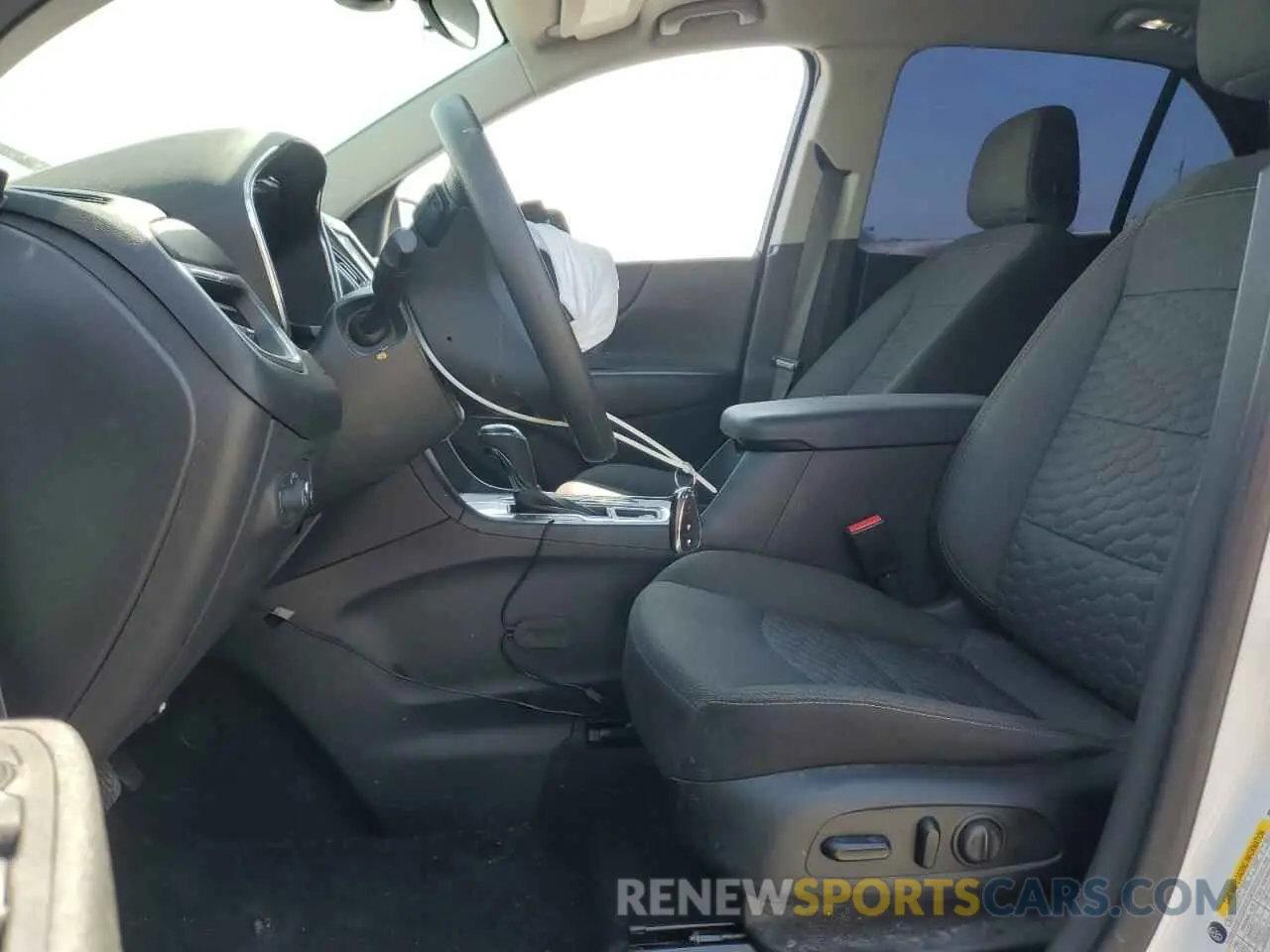 7 fotografías del automóvil dañado 3GNAXKEV8LS683537 CHEVROLET EQUINOX 2020