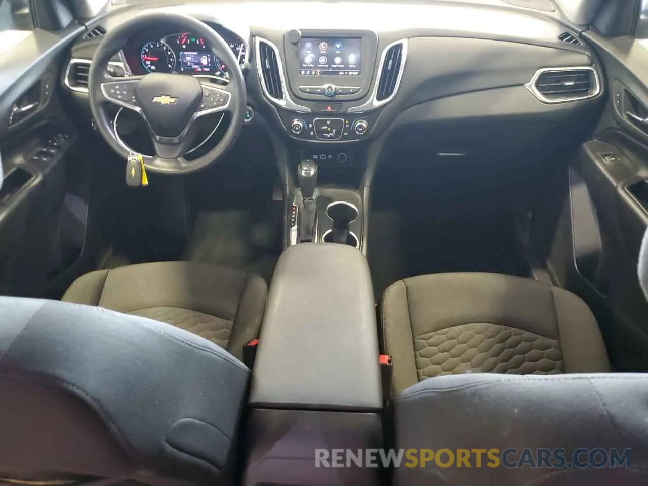 8 fotografías del automóvil dañado 3GNAXKEV8LS710512 CHEVROLET EQUINOX 2020