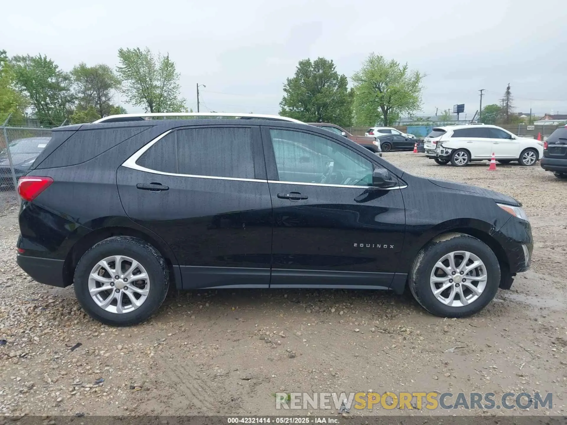 13 fotografías del automóvil dañado 3GNAXKEV9LL346191 CHEVROLET EQUINOX 2020