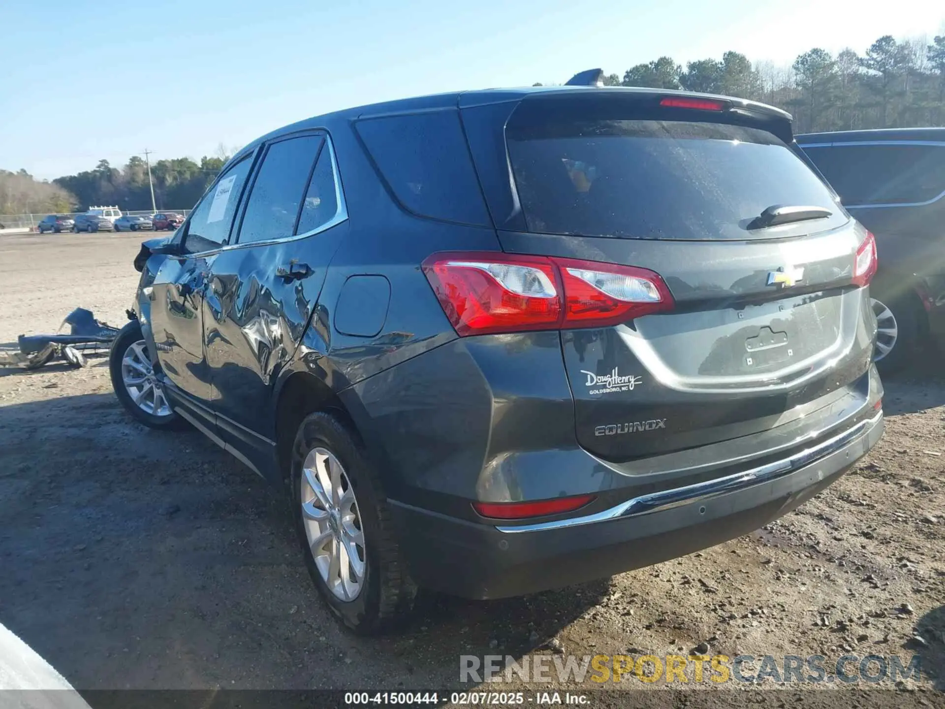 3 fotografías del automóvil dañado 3GNAXKEV9LS564881 CHEVROLET EQUINOX 2020