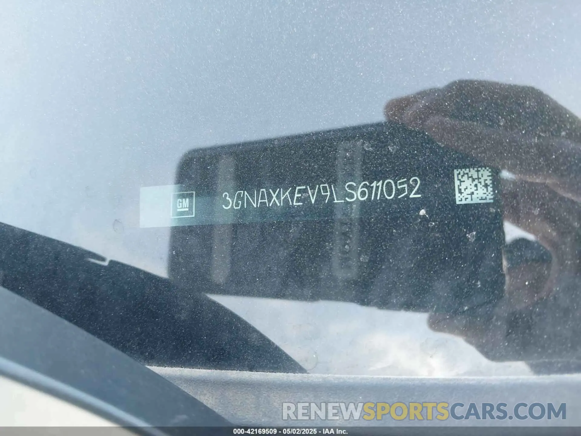 9 fotografías del automóvil dañado 3GNAXKEV9LS611052 CHEVROLET EQUINOX 2020