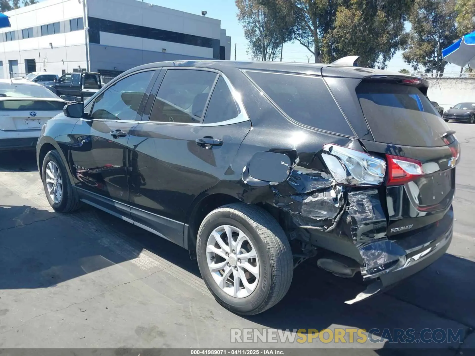 3 fotografías del automóvil dañado 3GNAXKEVXLL255480 CHEVROLET EQUINOX 2020