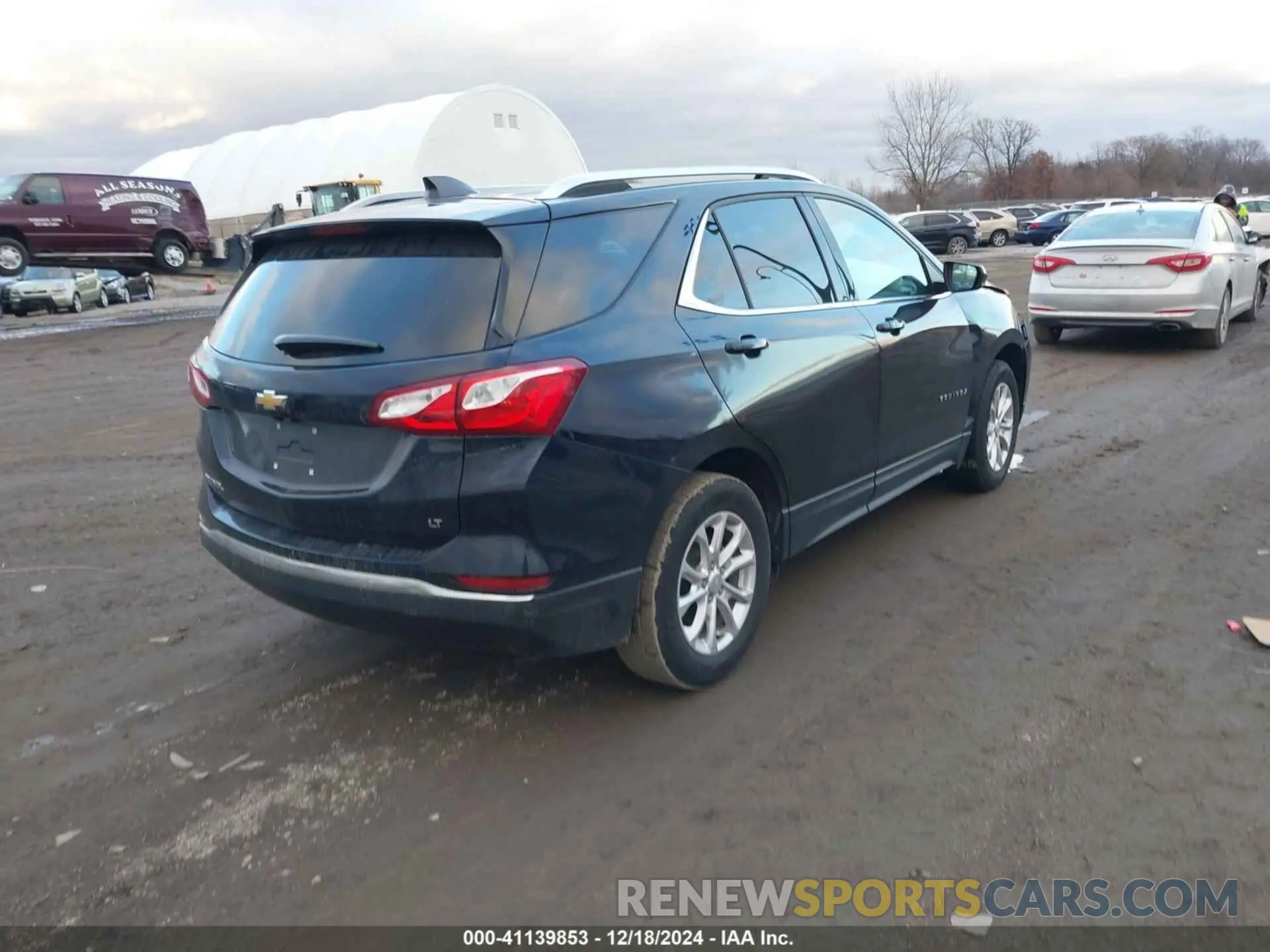 4 fotografías del automóvil dañado 3GNAXKEVXLS580068 CHEVROLET EQUINOX 2020