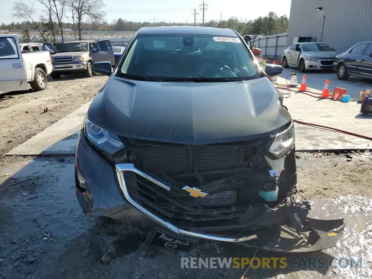 5 fotografías del automóvil dañado 3GNAXKEVXLS586159 CHEVROLET EQUINOX 2020