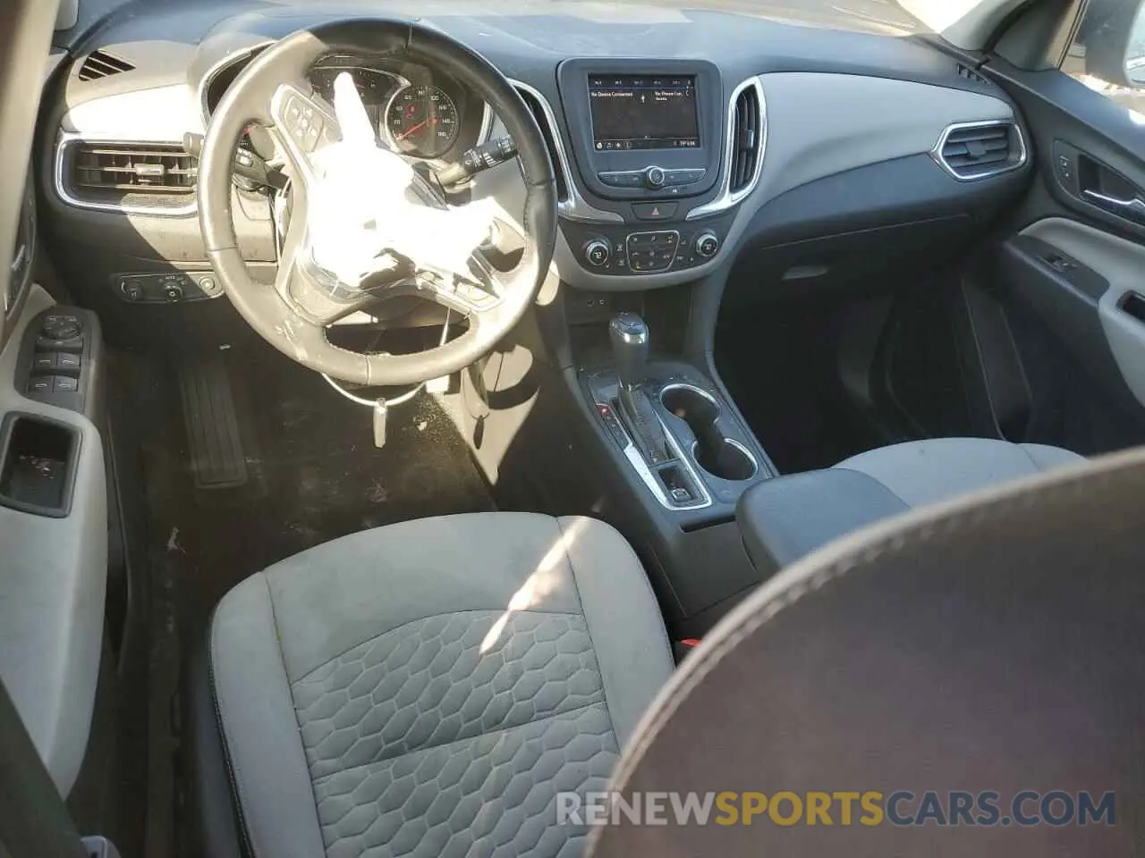 8 fotografías del automóvil dañado 3GNAXKEVXLS586159 CHEVROLET EQUINOX 2020