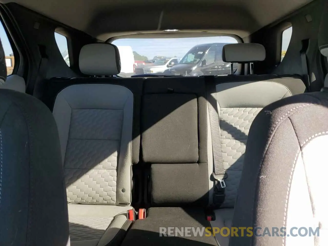 10 fotografías del automóvil dañado 3GNAXKEVXLS729451 CHEVROLET EQUINOX 2020