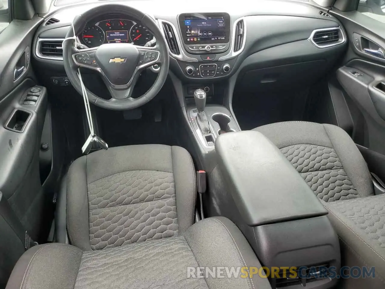 8 fotografías del automóvil dañado 3GNAXLEX0LS509016 CHEVROLET EQUINOX 2020