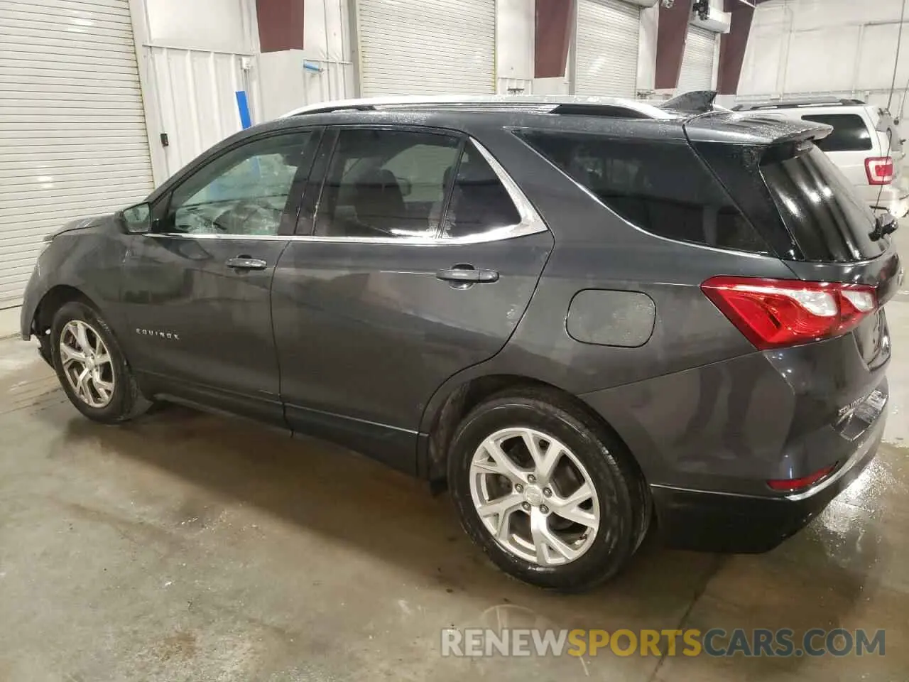 2 fotografías del automóvil dañado 3GNAXLEX0LS587473 CHEVROLET EQUINOX 2020