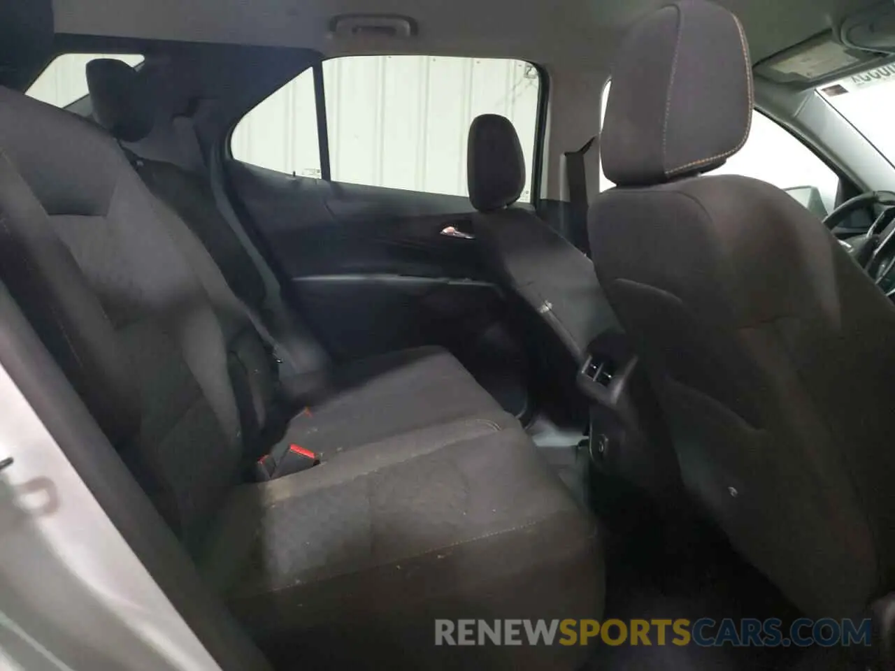 11 fotografías del automóvil dañado 3GNAXLEX0LS608015 CHEVROLET EQUINOX 2020