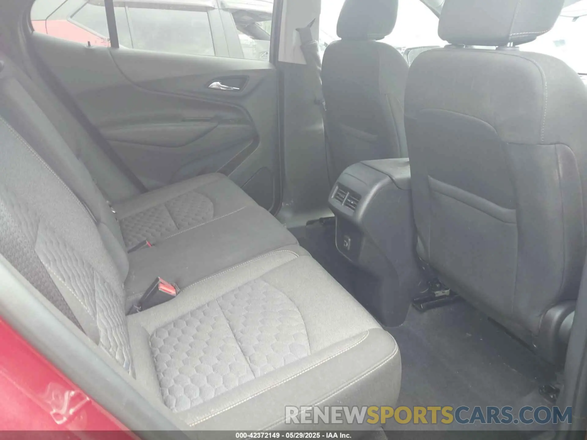 8 fotografías del automóvil dañado 3GNAXLEX7LS503309 CHEVROLET EQUINOX 2020