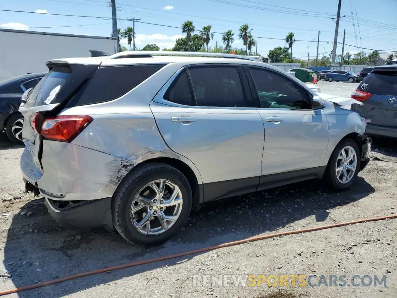 3 fotografías del automóvil dañado 3GNAXLEX8LS591335 CHEVROLET EQUINOX 2020