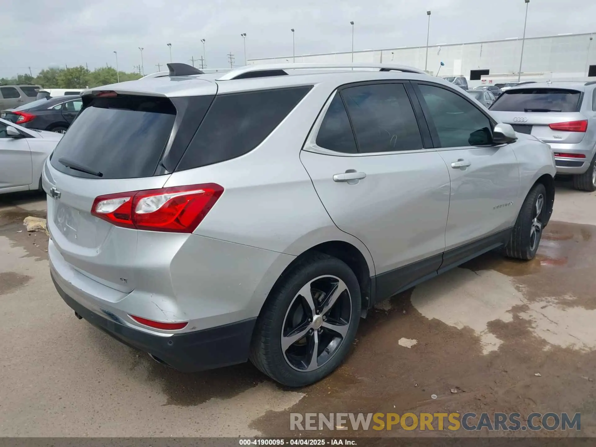 4 fotografías del automóvil dañado 3GNAXLEXXLS590977 CHEVROLET EQUINOX 2020