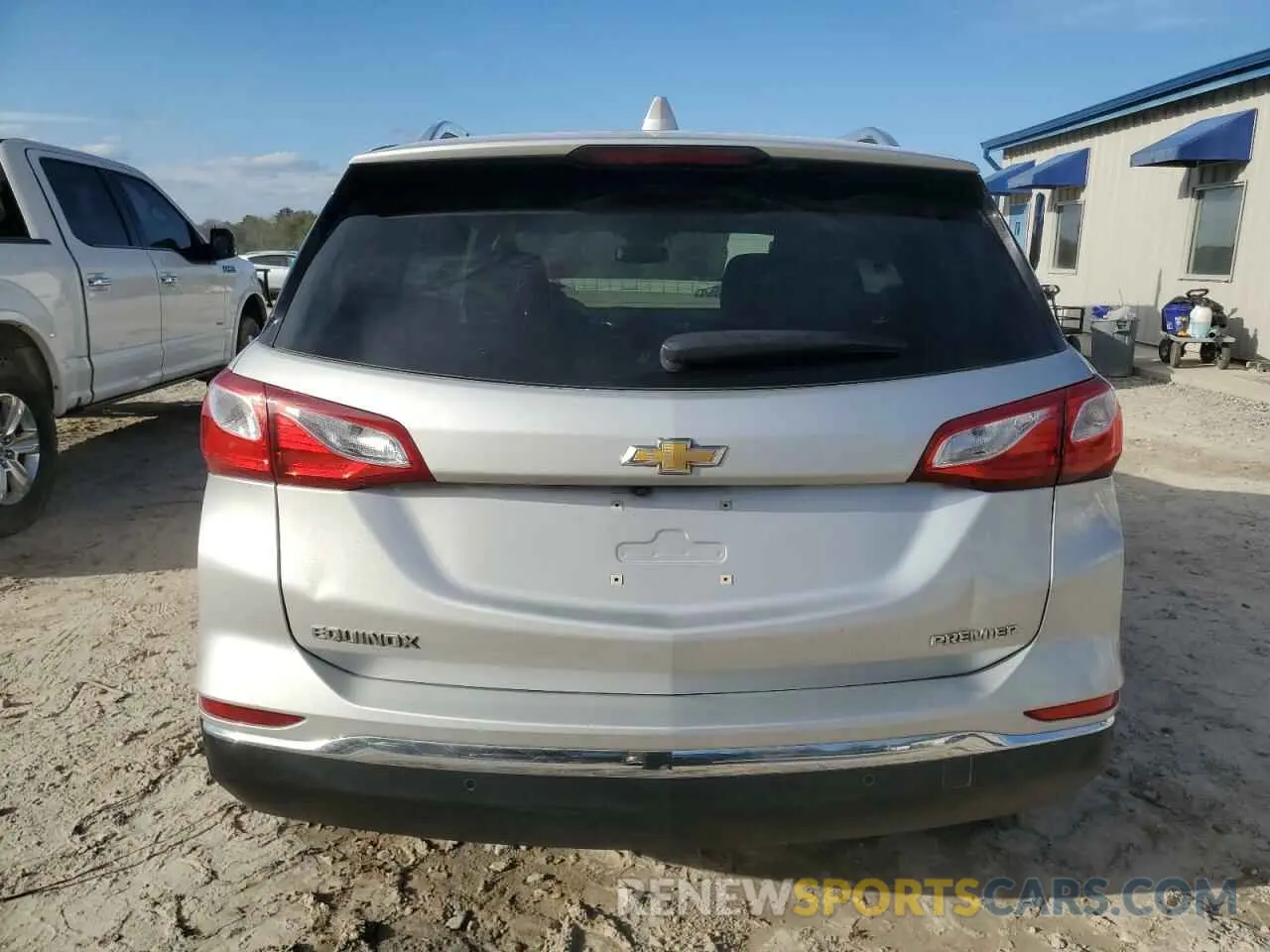6 fotografías del automóvil dañado 3GNAXNEV0LS571090 CHEVROLET EQUINOX 2020