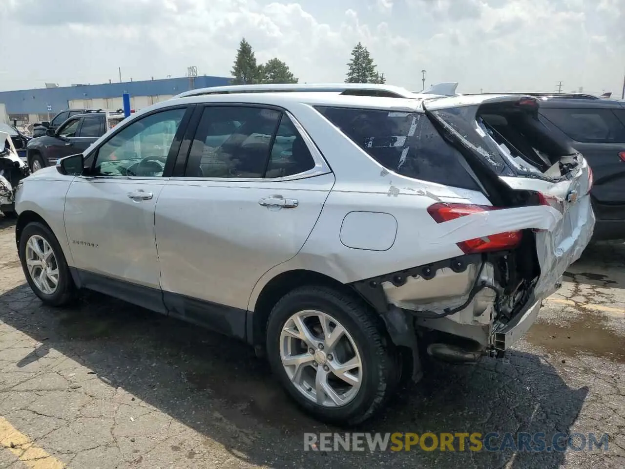 2 fotografías del automóvil dañado 3GNAXNEV2LS658604 CHEVROLET EQUINOX 2020