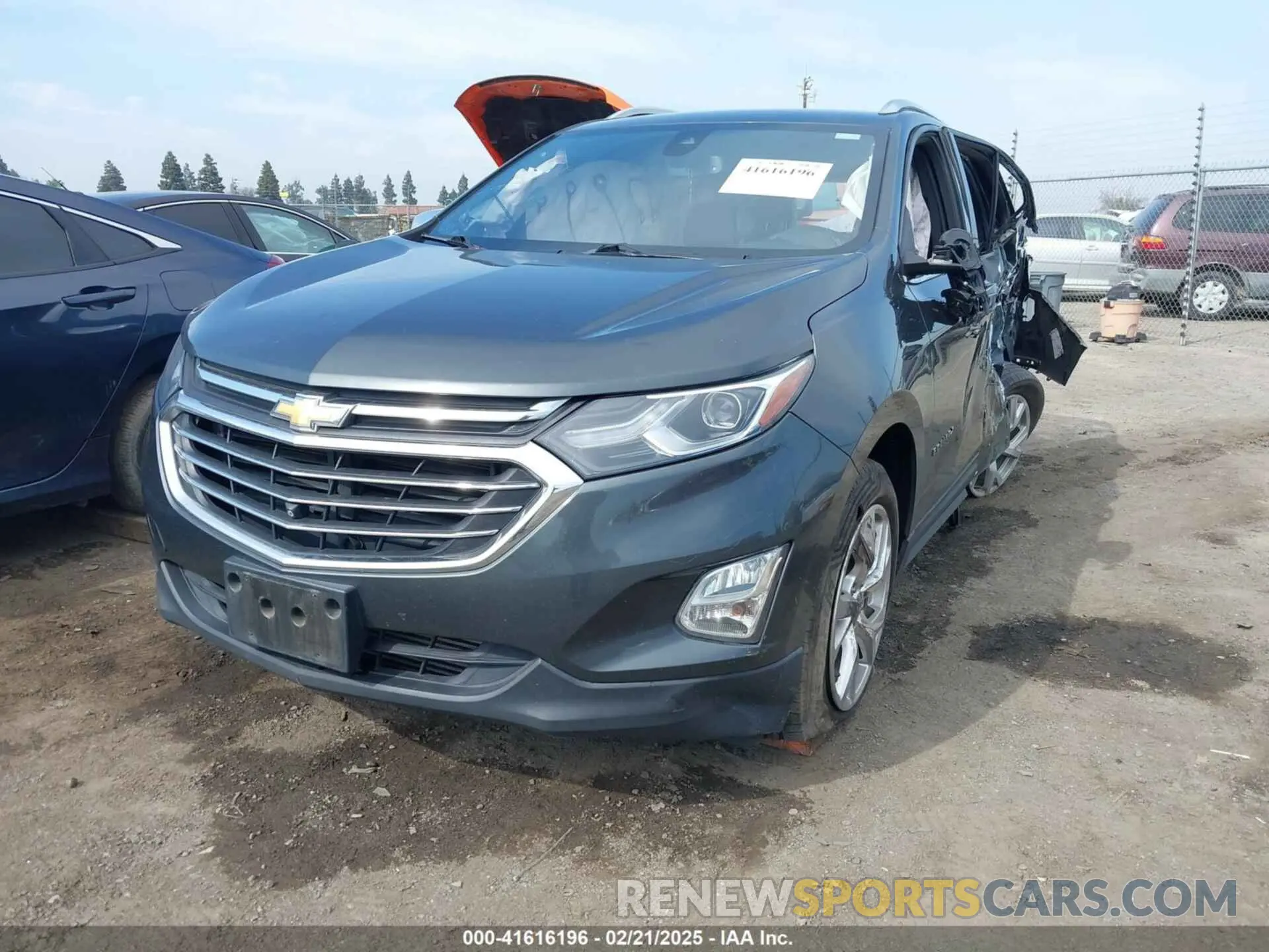 2 fotografías del automóvil dañado 3GNAXNEV5LS566564 CHEVROLET EQUINOX 2020