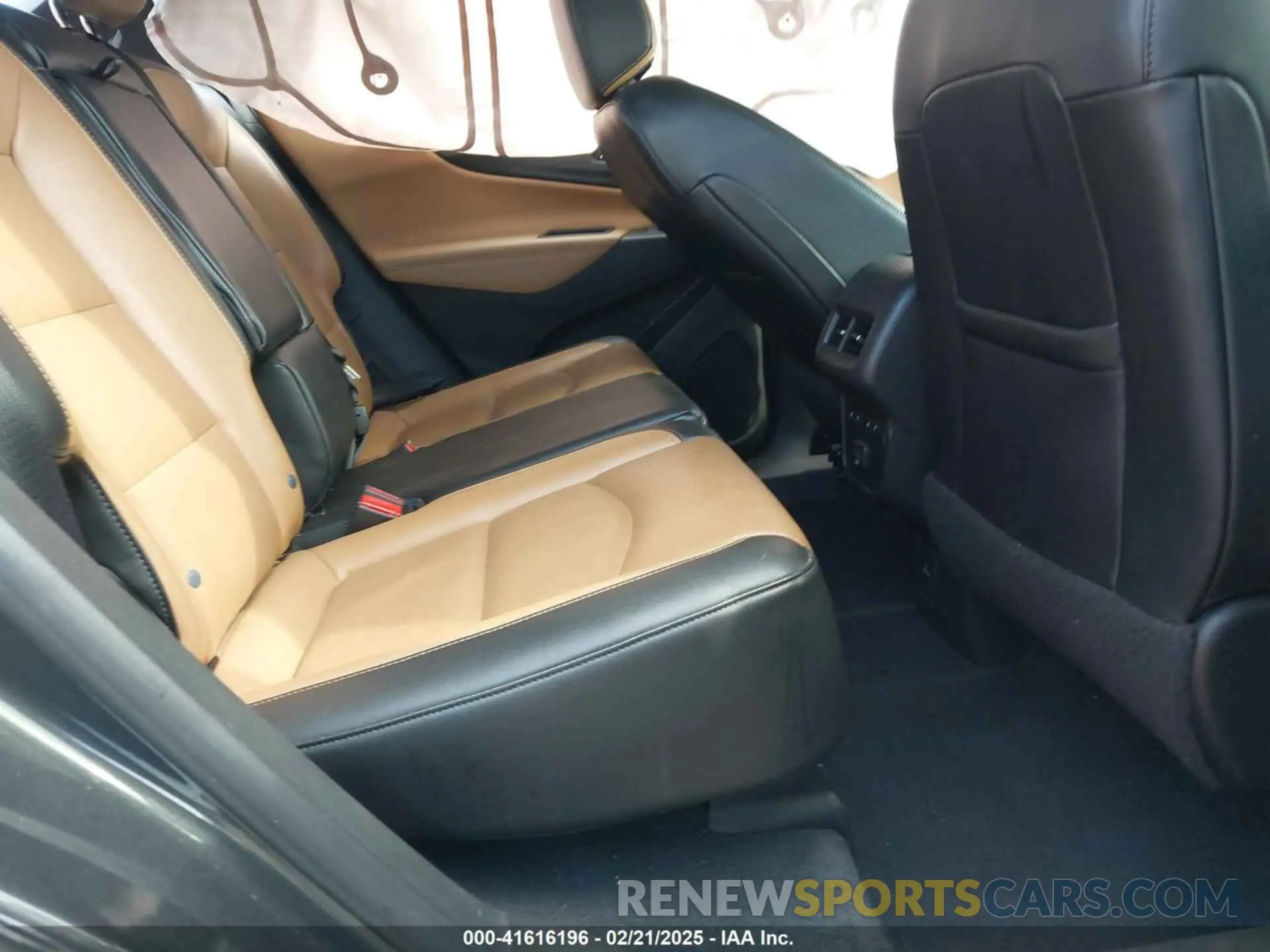 8 fotografías del automóvil dañado 3GNAXNEV5LS566564 CHEVROLET EQUINOX 2020
