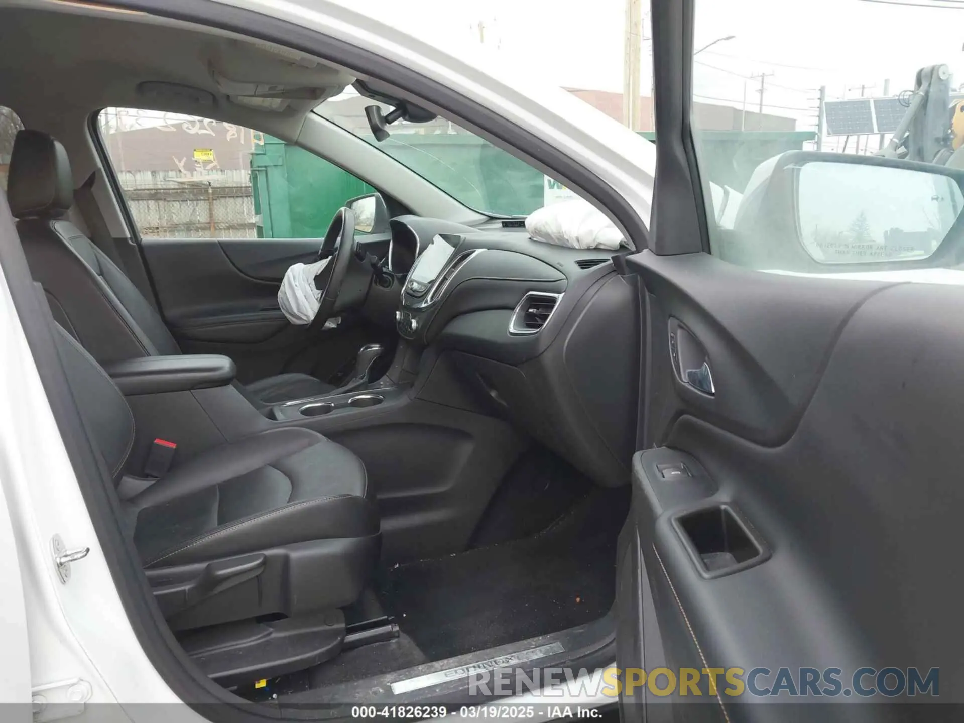 5 fotografías del automóvil dañado 3GNAXNEV9LS512961 CHEVROLET EQUINOX 2020