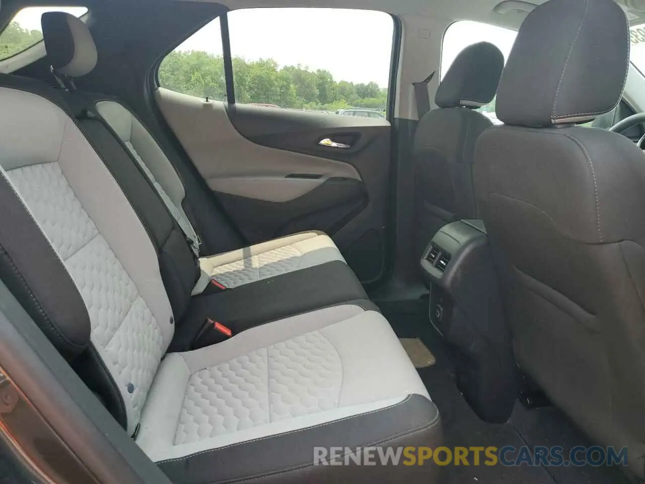 10 fotografías del automóvil dañado 3GNAXSEV1LS601602 CHEVROLET EQUINOX 2020