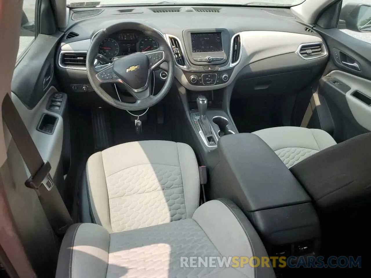 8 fotografías del automóvil dañado 3GNAXSEV1LS601602 CHEVROLET EQUINOX 2020