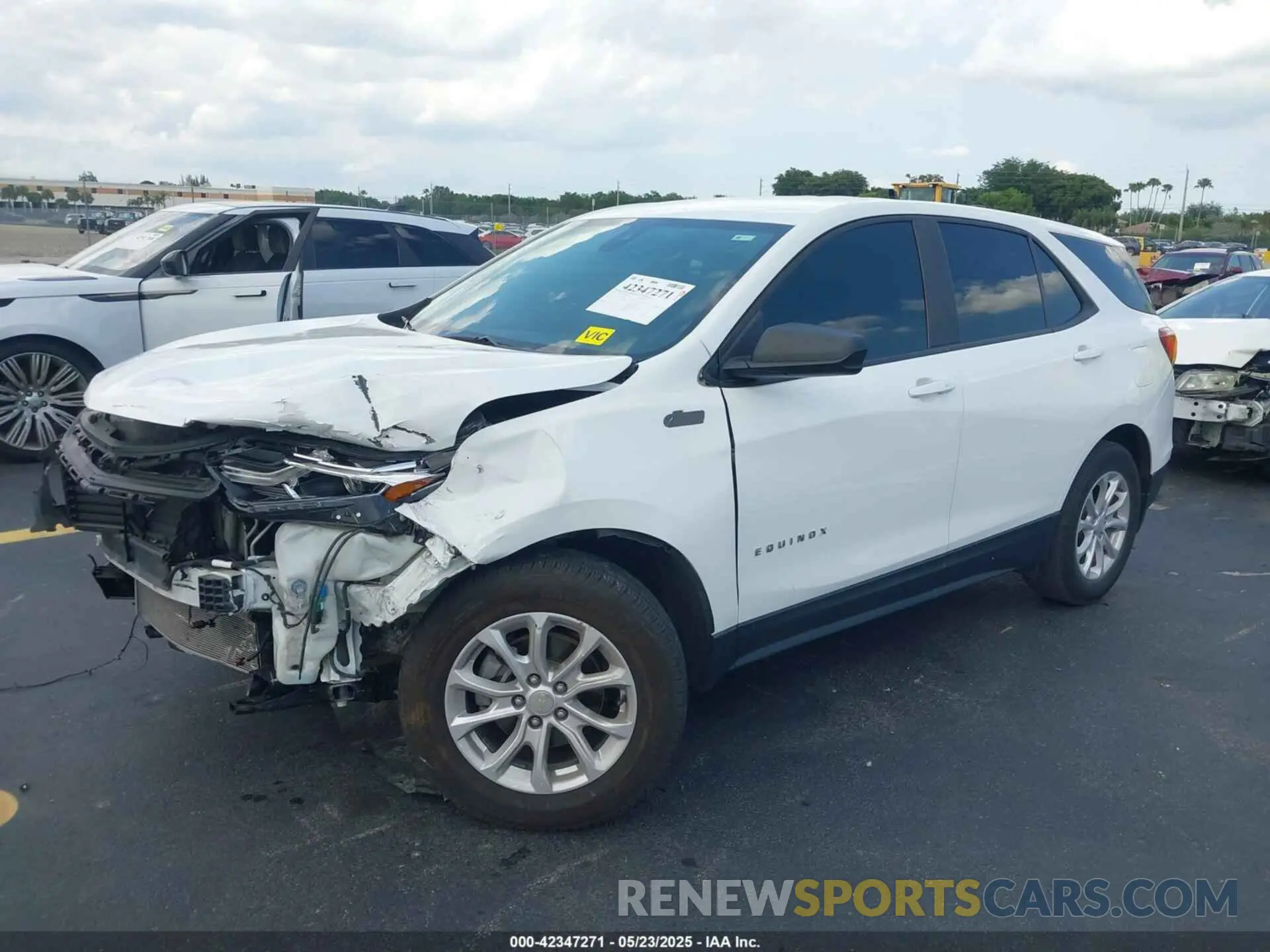2 fotografías del automóvil dañado 3GNAXSEV2LS712840 CHEVROLET EQUINOX 2020