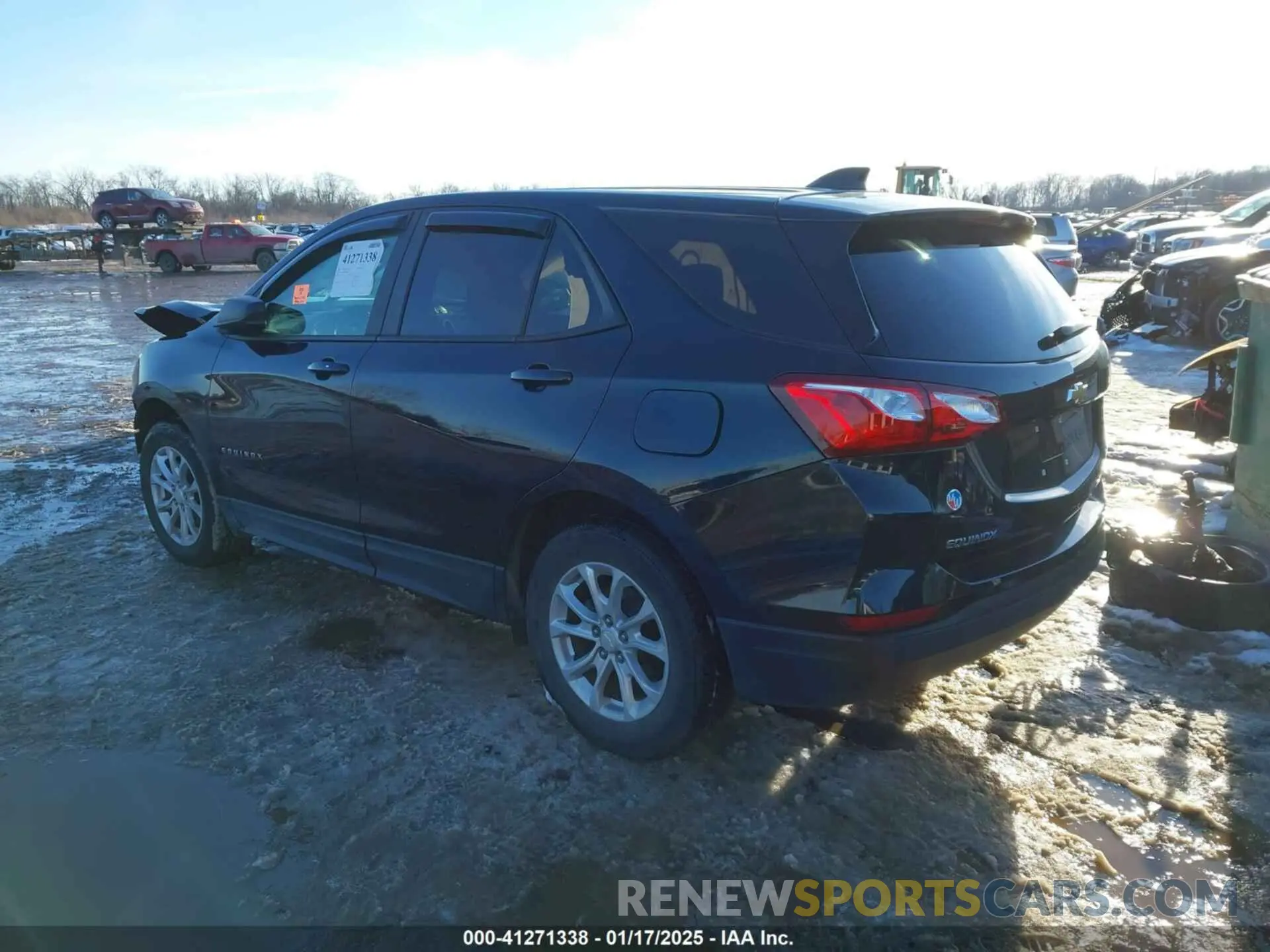 3 fotografías del automóvil dañado 3GNAXSEV5LS653413 CHEVROLET EQUINOX 2020