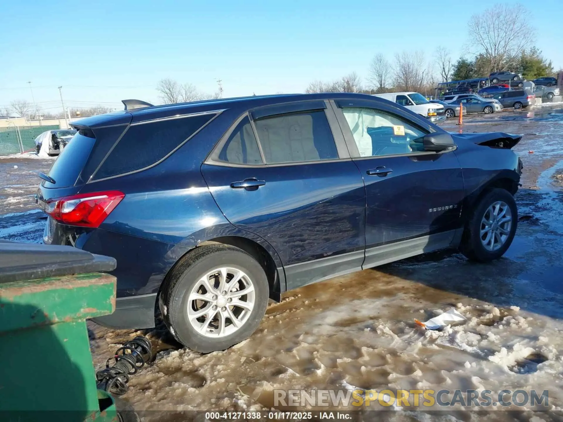 4 fotografías del automóvil dañado 3GNAXSEV5LS653413 CHEVROLET EQUINOX 2020