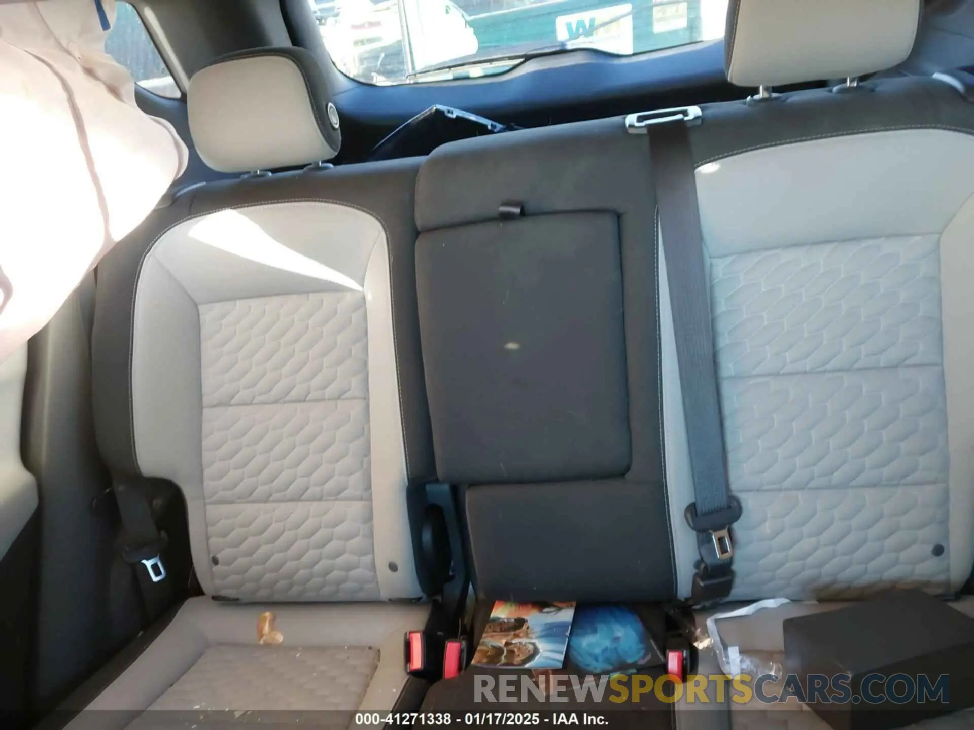 8 fotografías del automóvil dañado 3GNAXSEV5LS653413 CHEVROLET EQUINOX 2020