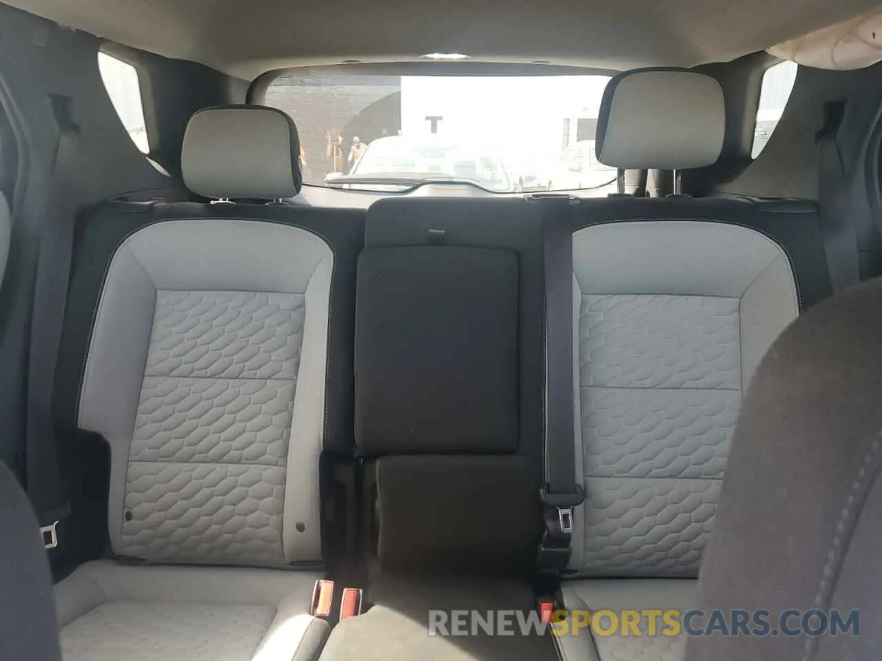 10 fotografías del automóvil dañado 3GNAXSEV6LS727406 CHEVROLET EQUINOX 2020