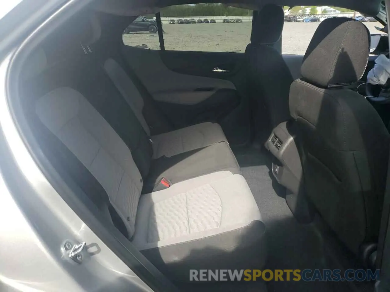 11 fotografías del automóvil dañado 3GNAXSEV6LS727406 CHEVROLET EQUINOX 2020