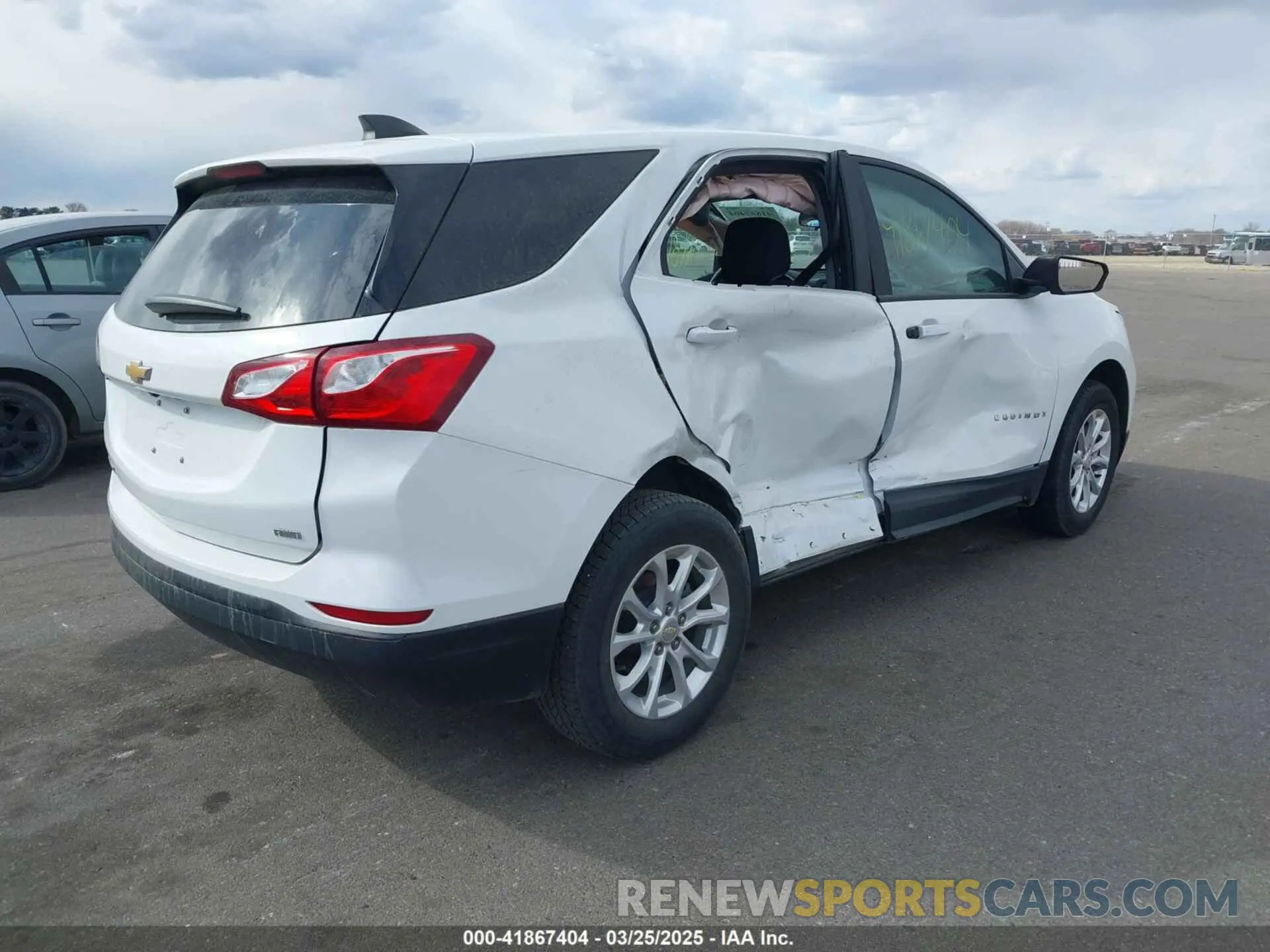4 fotografías del automóvil dañado 3GNAXSEV7LS566533 CHEVROLET EQUINOX 2020