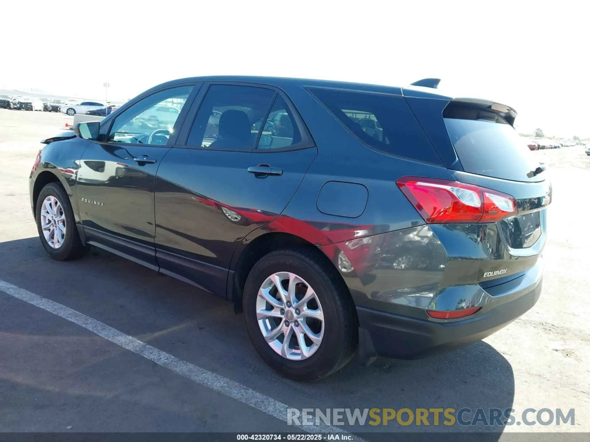 3 fotografías del automóvil dañado 3GNAXSEV9LS563651 CHEVROLET EQUINOX 2020