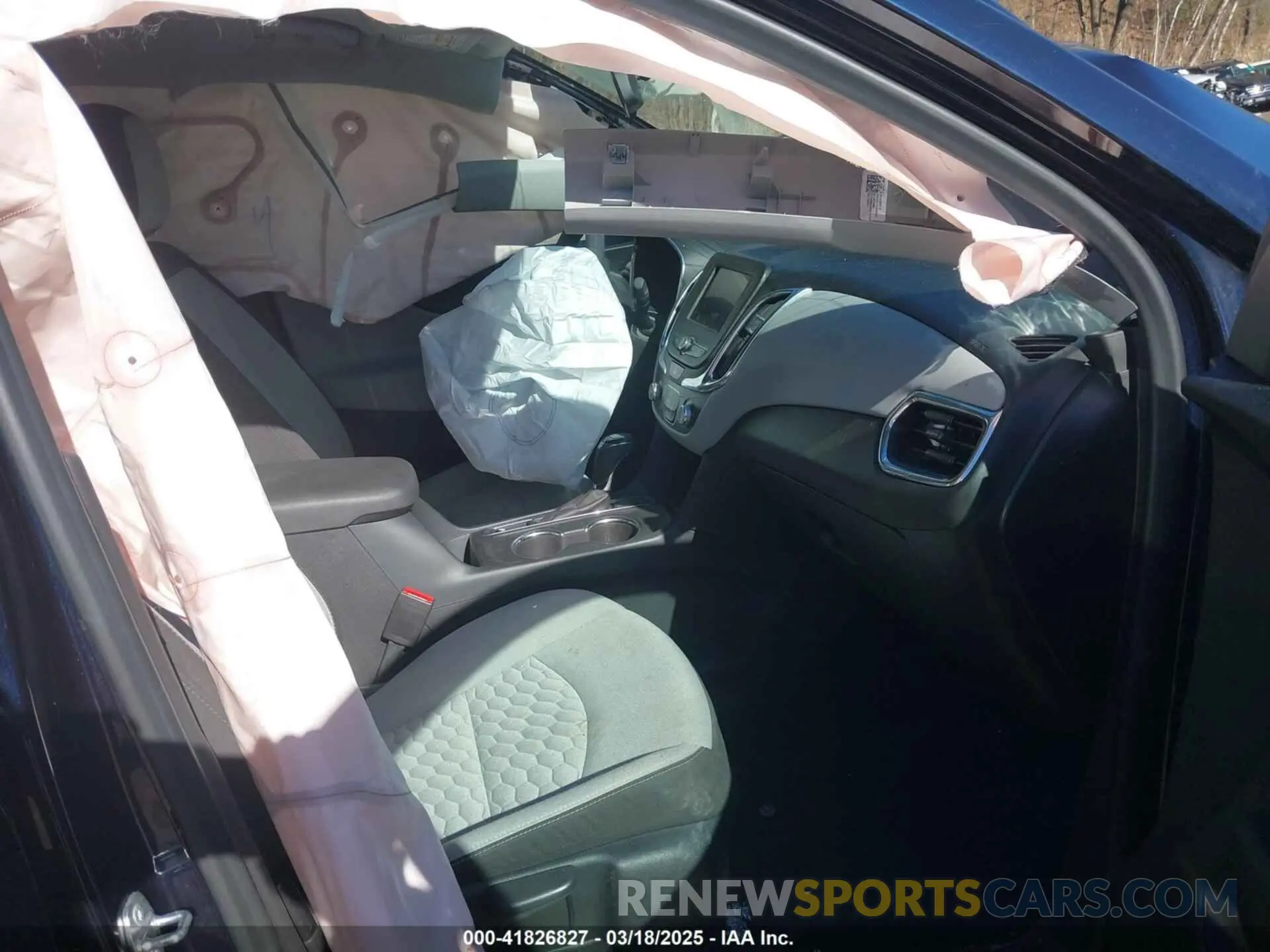 5 fotografías del automóvil dañado 3GNAXSEV9LS659179 CHEVROLET EQUINOX 2020