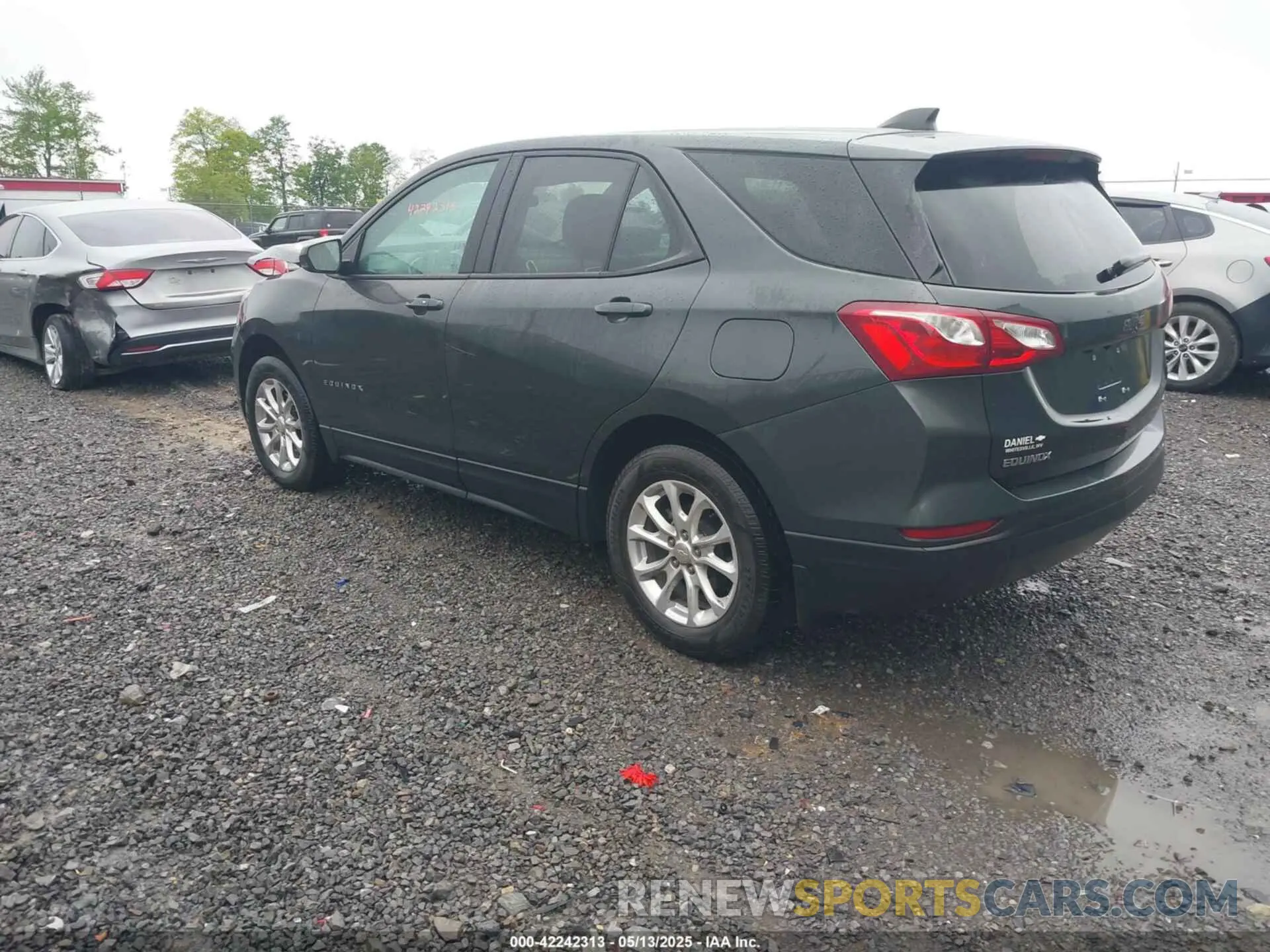 3 fotografías del automóvil dañado 3GNAXSEV9LS660980 CHEVROLET EQUINOX 2020