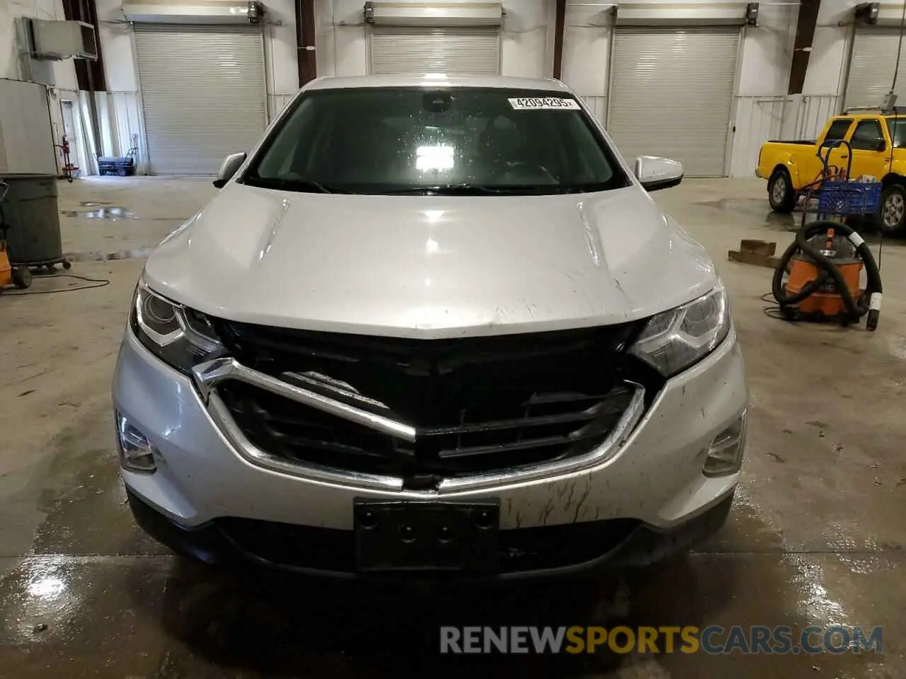5 fotografías del automóvil dañado 3GNAXTEV3LS583853 CHEVROLET EQUINOX 2020