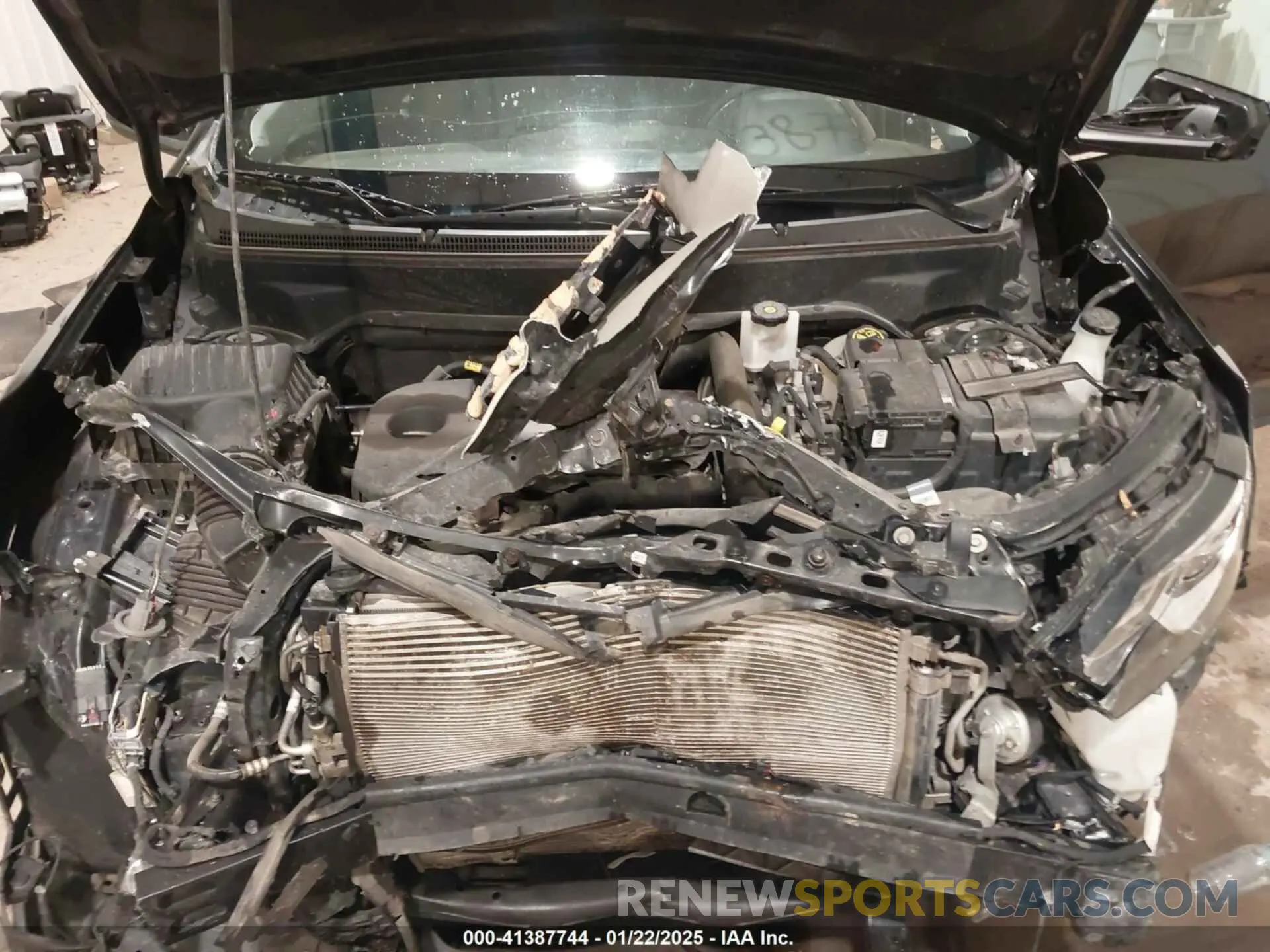 10 fotografías del automóvil dañado 3GNAXUEV0LL293831 CHEVROLET EQUINOX 2020