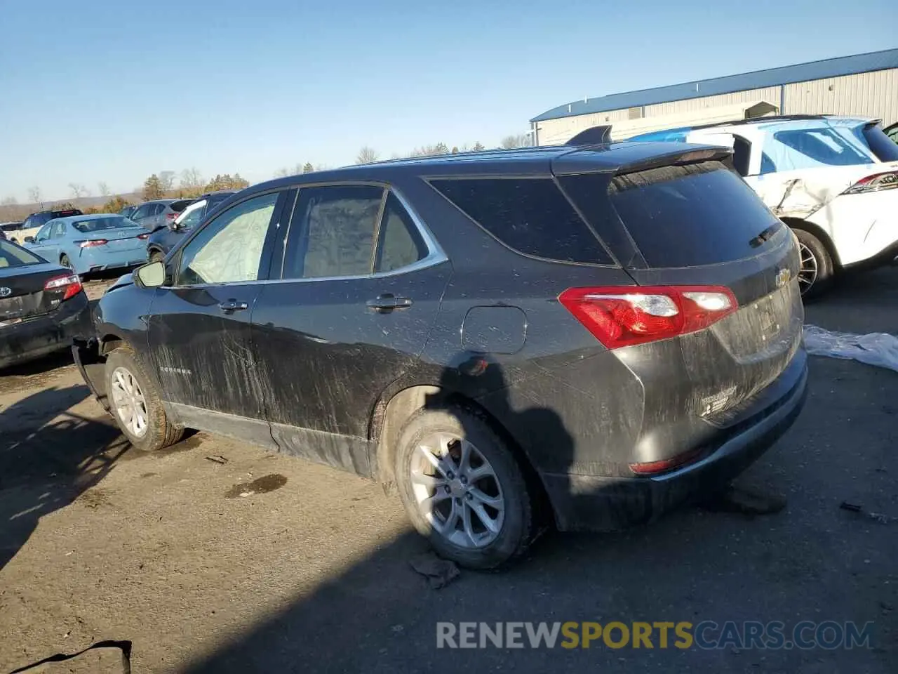2 fotografías del automóvil dañado 3GNAXUEV1LS522622 CHEVROLET EQUINOX 2020