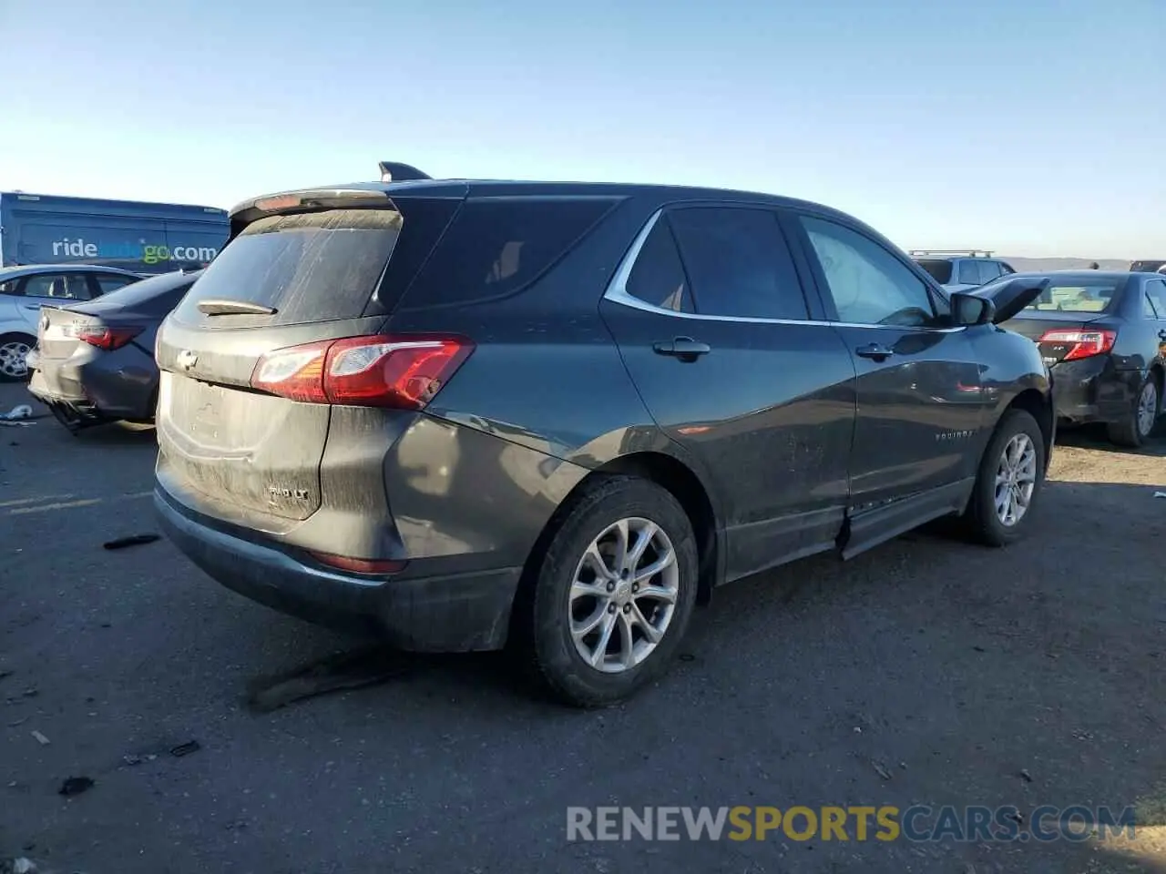 3 fotografías del automóvil dañado 3GNAXUEV1LS522622 CHEVROLET EQUINOX 2020