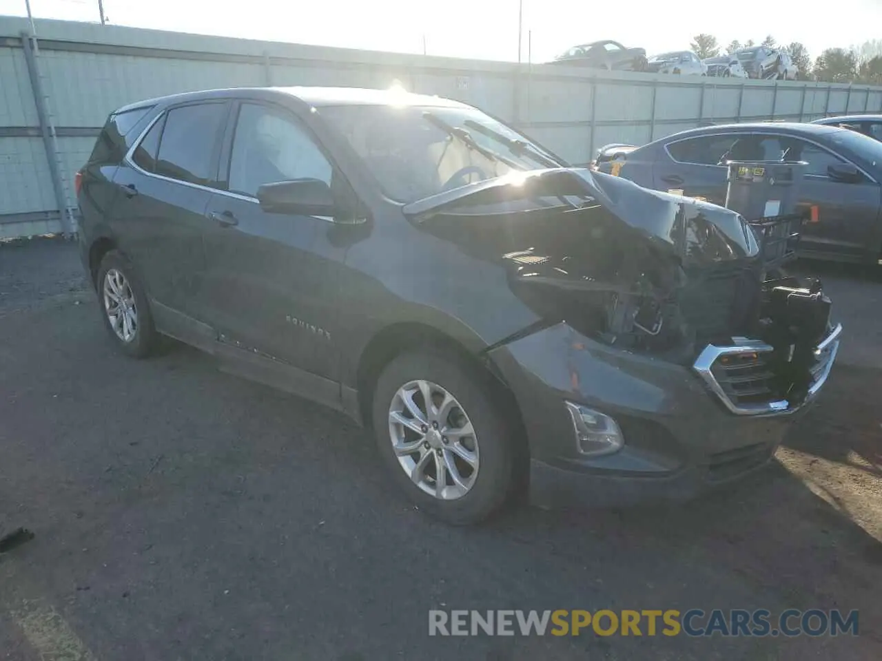 4 fotografías del automóvil dañado 3GNAXUEV1LS522622 CHEVROLET EQUINOX 2020