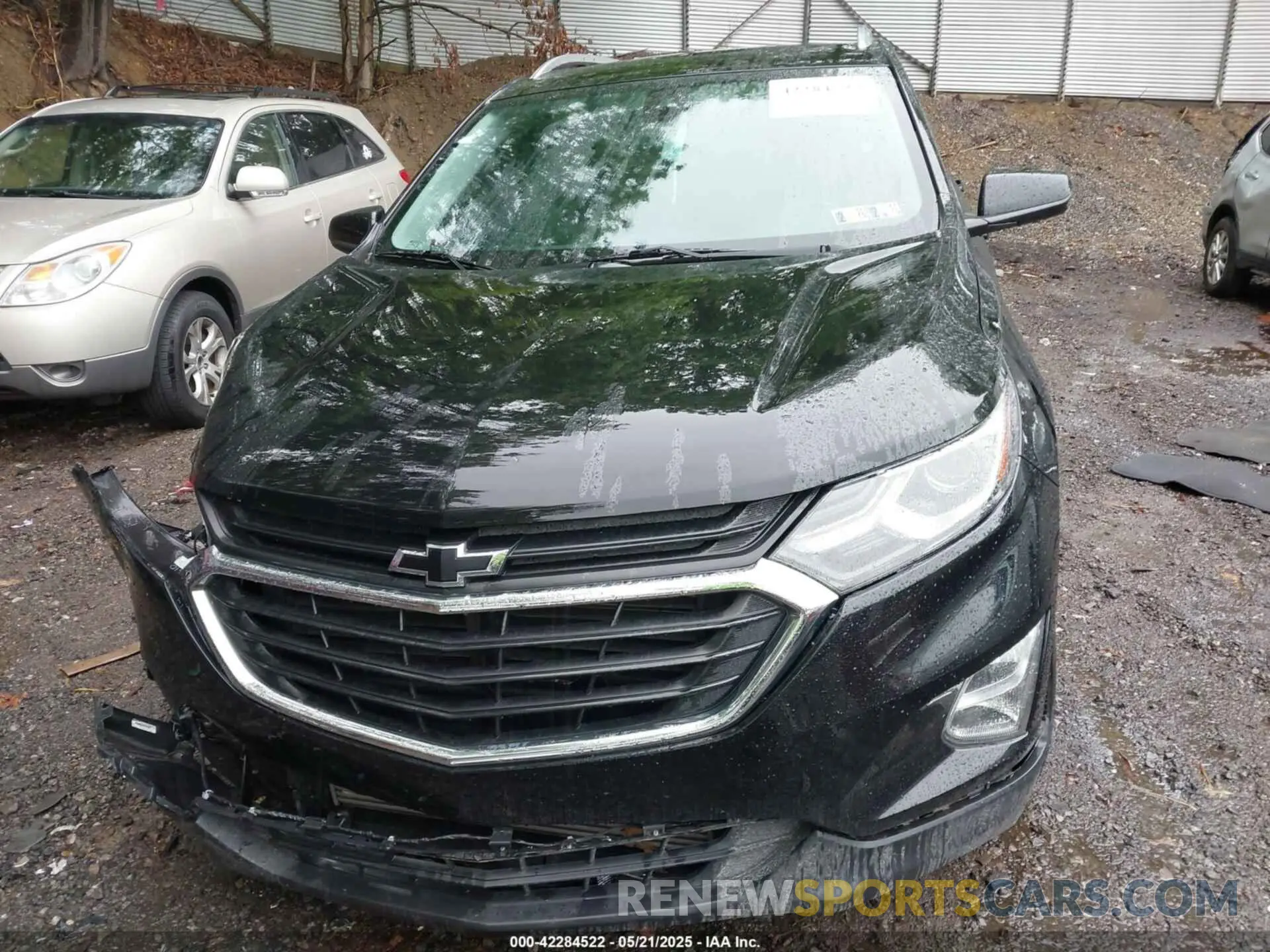 12 fotografías del automóvil dañado 3GNAXUEV4LL307312 CHEVROLET EQUINOX 2020
