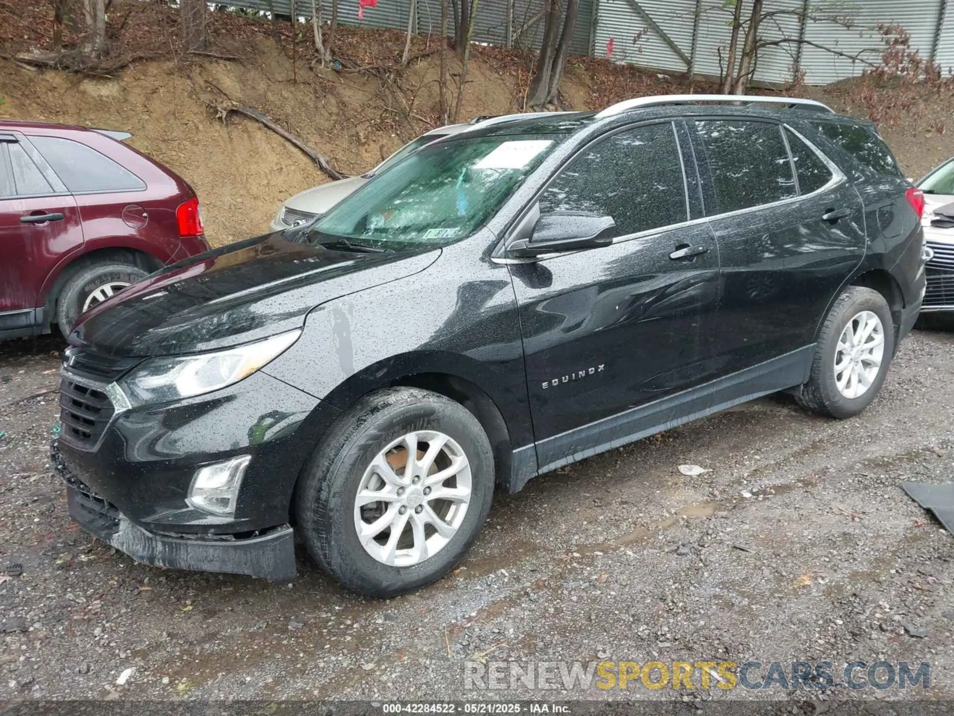 2 fotografías del automóvil dañado 3GNAXUEV4LL307312 CHEVROLET EQUINOX 2020