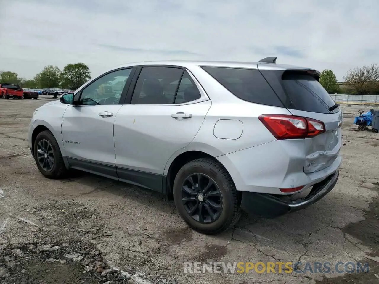 2 fotografías del automóvil dañado 3GNAXUEV4LS733961 CHEVROLET EQUINOX 2020