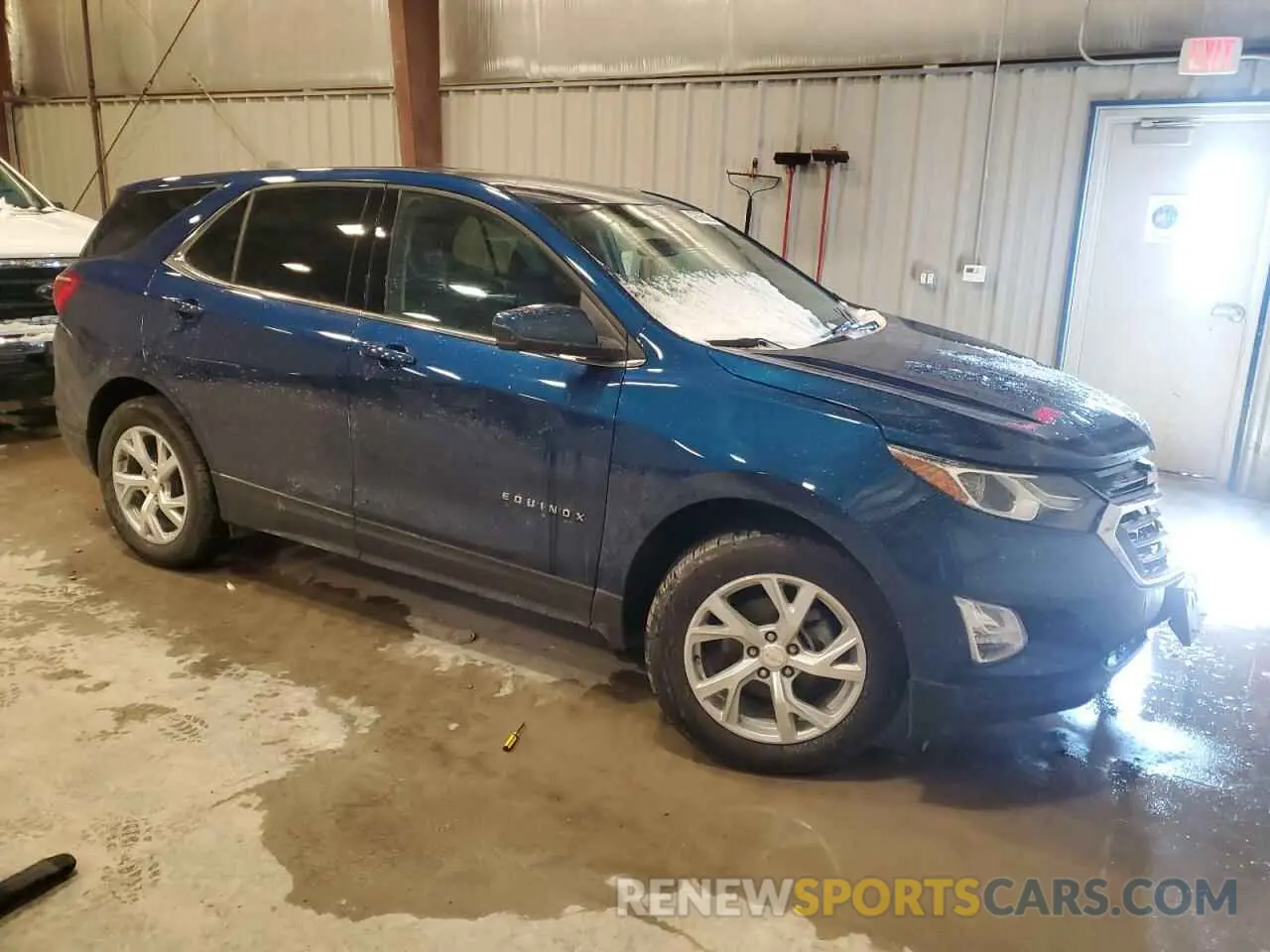 4 fotografías del automóvil dañado 3GNAXUEV5LL248383 CHEVROLET EQUINOX 2020