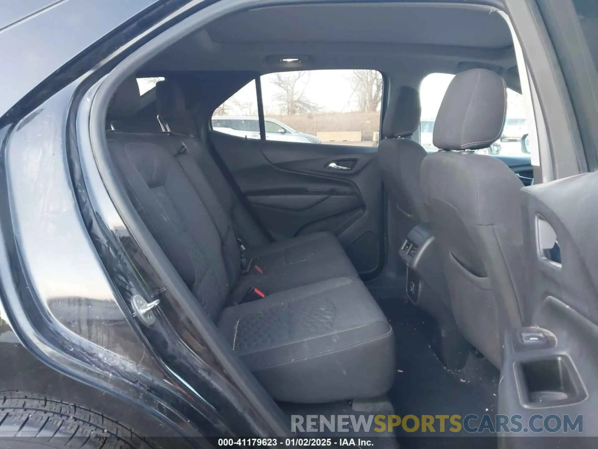 8 fotografías del automóvil dañado 3GNAXUEV5LL319761 CHEVROLET EQUINOX 2020
