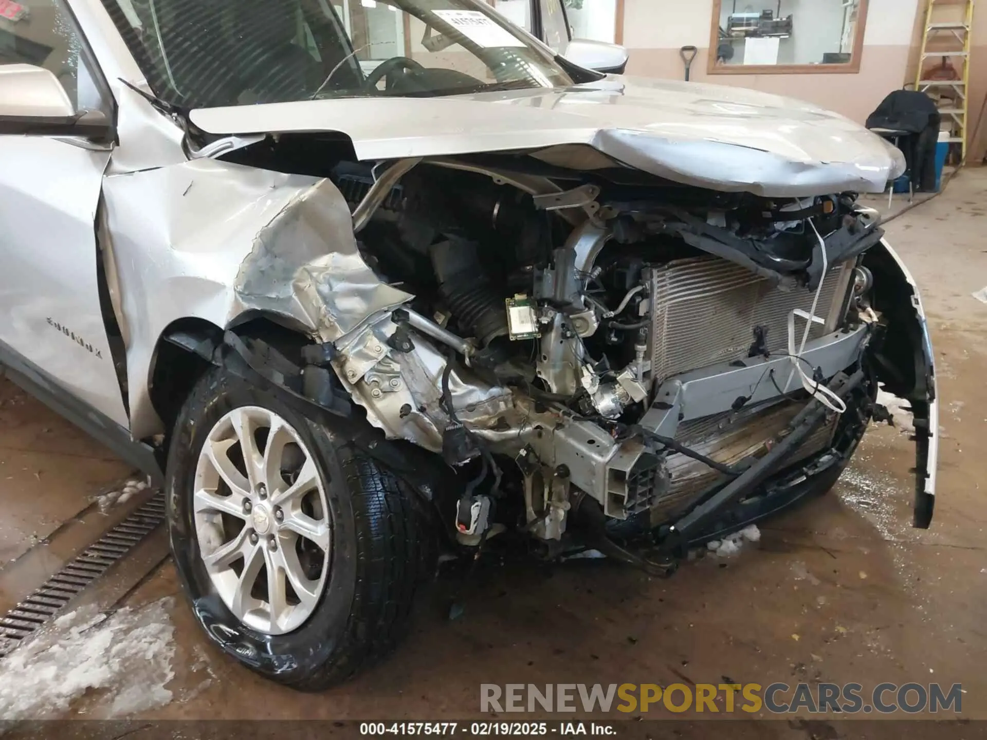 6 fotografías del automóvil dañado 3GNAXUEV5LS518878 CHEVROLET EQUINOX 2020